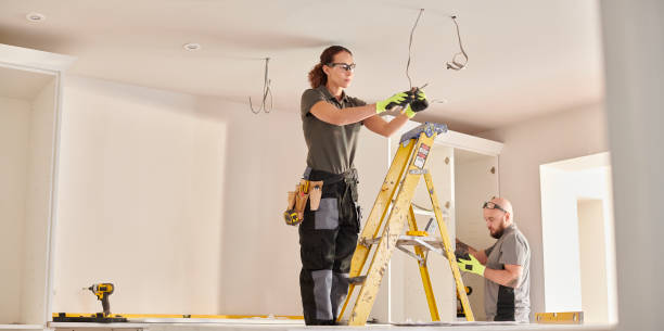 Best Local Electrician Companies  in Redland, TX