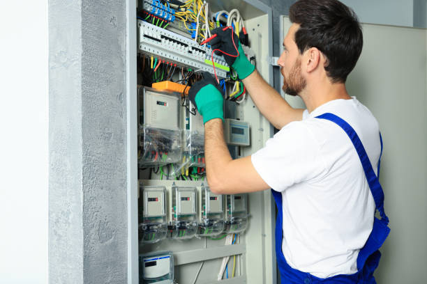 Best Electrician Near Me  in Redland, TX